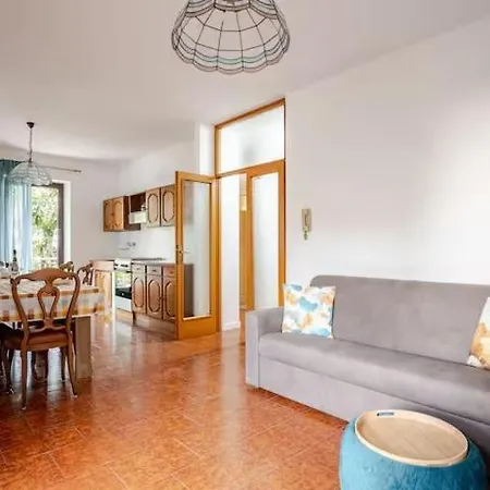 Apartment Marilena's Large