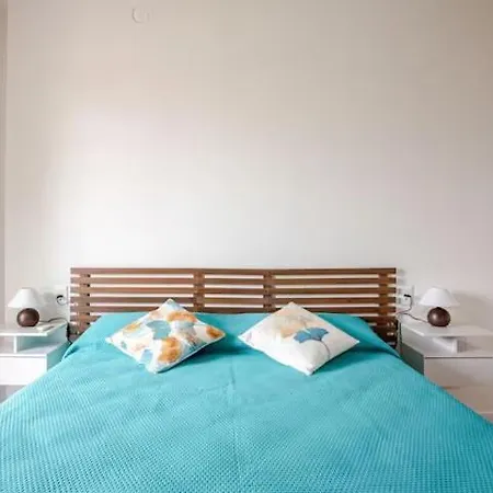 Marilena's Large Apartment